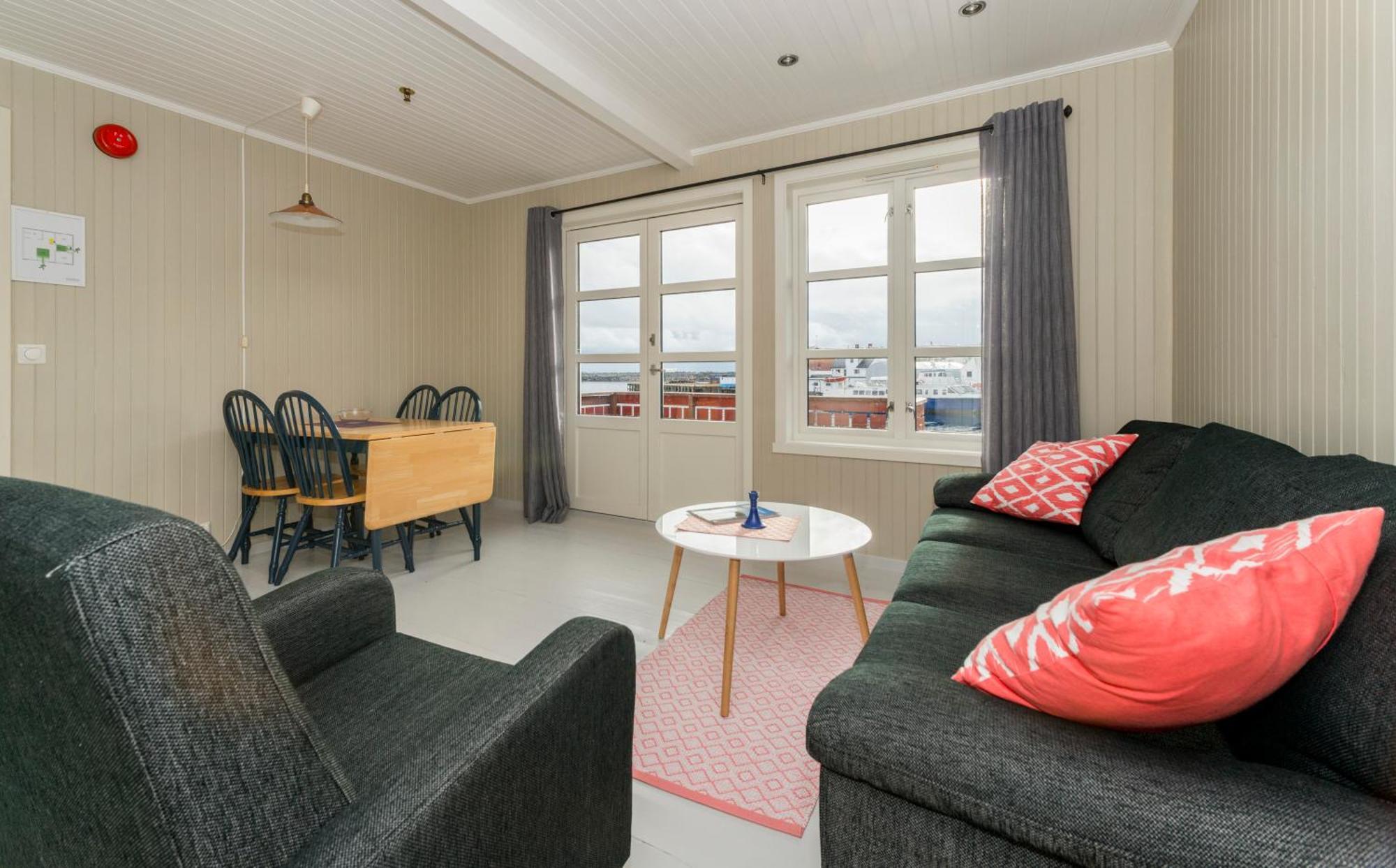 Apartament Tyskhella Rorbuer Kabelvåg Zewnętrze zdjęcie