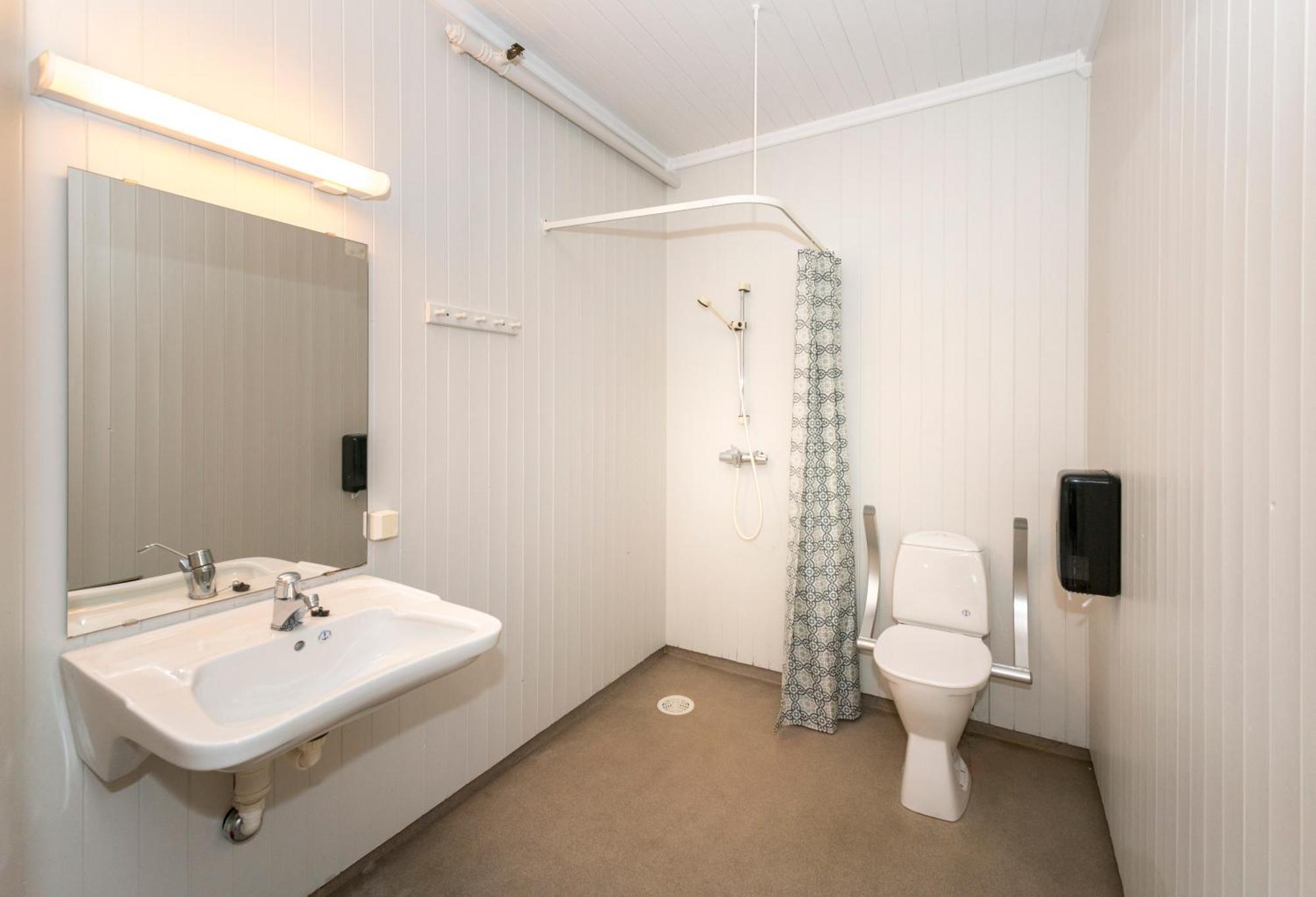 Apartament Tyskhella Rorbuer Kabelvåg Zewnętrze zdjęcie