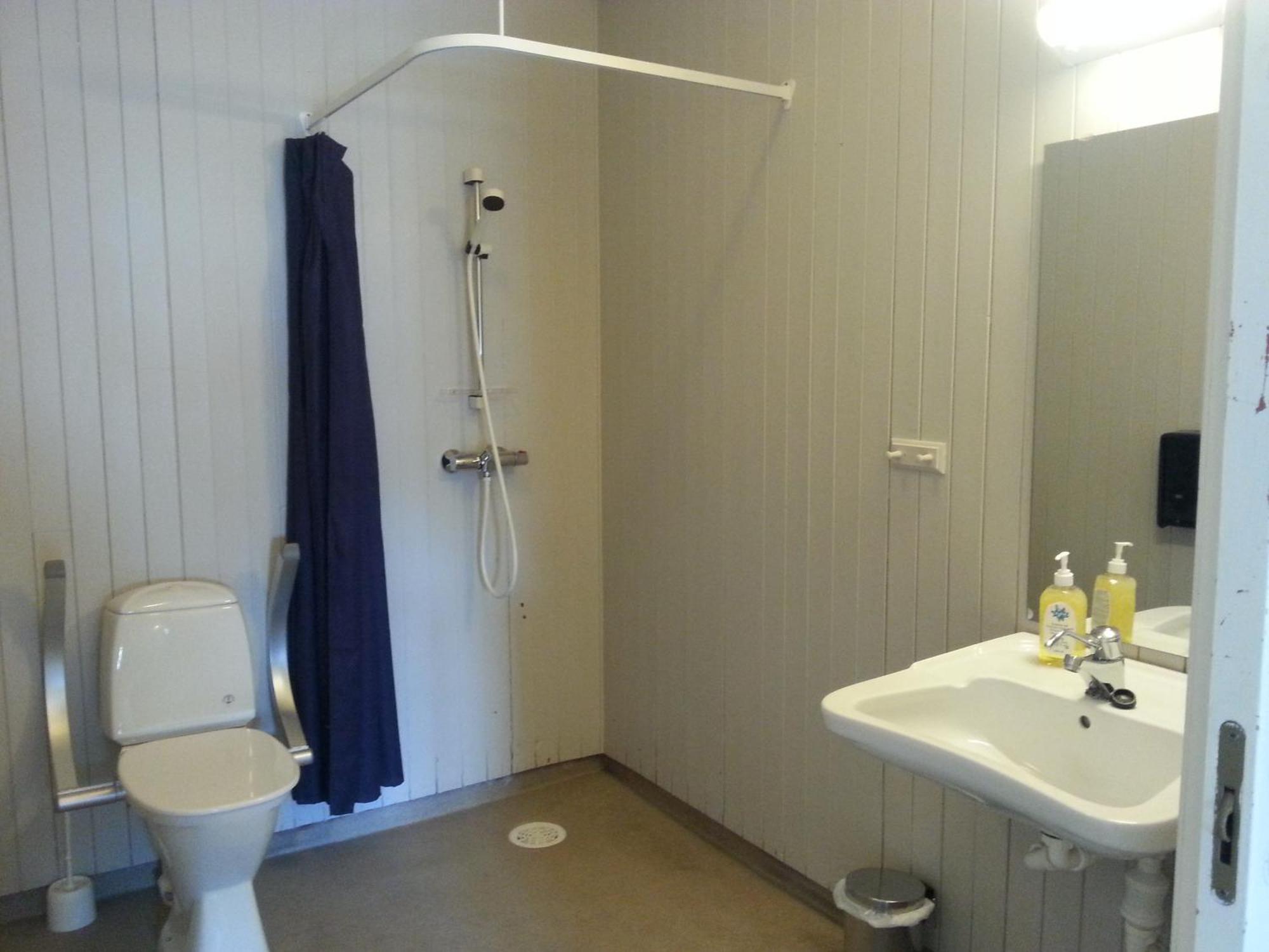 Apartament Tyskhella Rorbuer Kabelvåg Zewnętrze zdjęcie